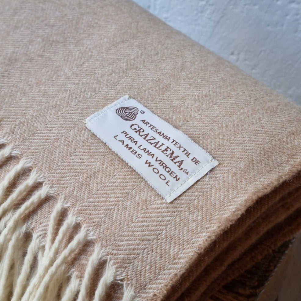 Camel Travel Blanket | Grazalema