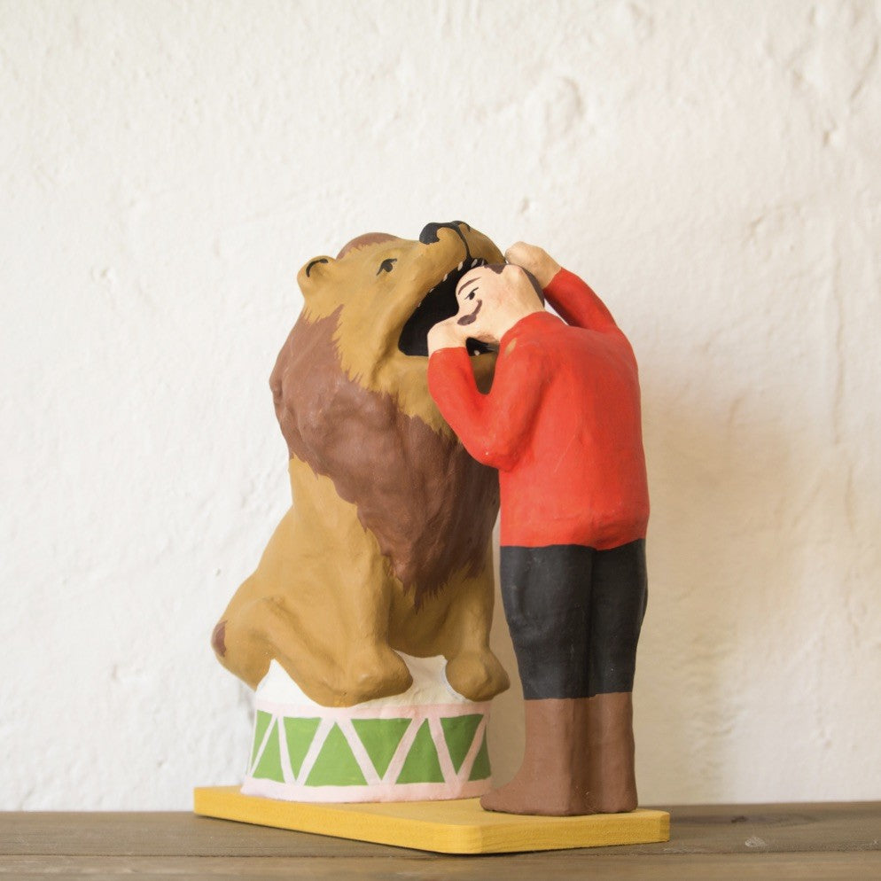 DOMADOR Y LEÓN | CIRCO