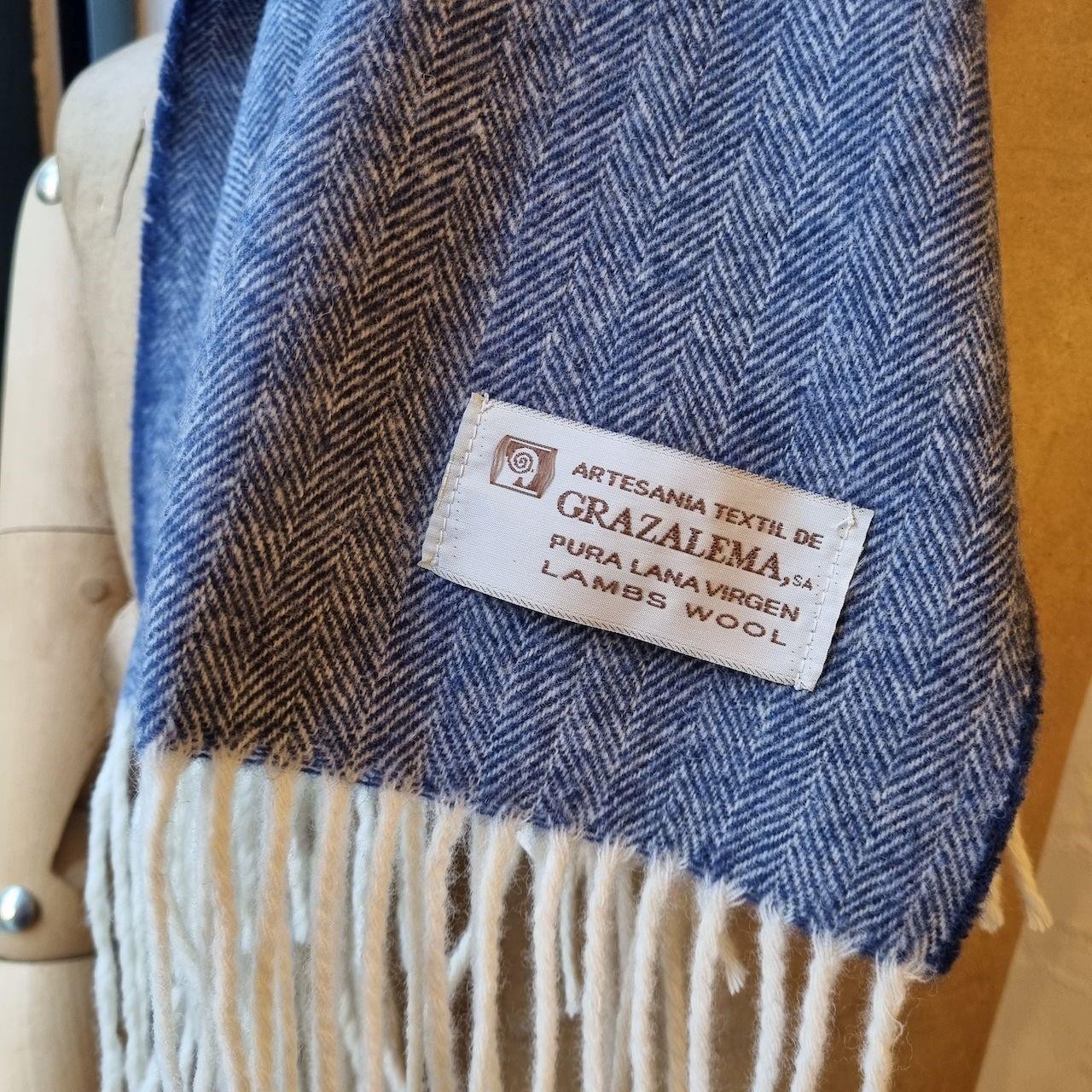 BUFANDA ANCHA AZUL KLEIN | GRAZALEMA
