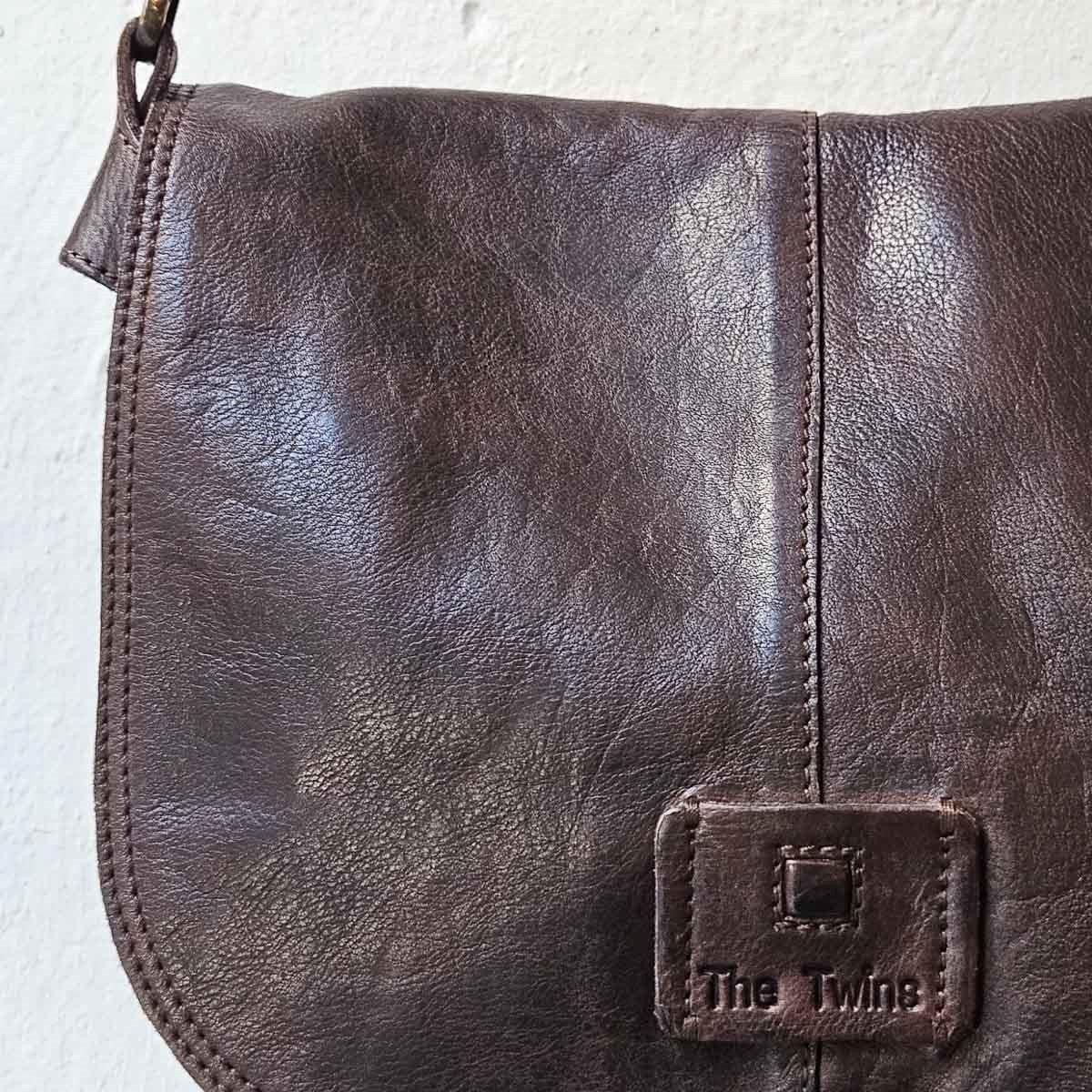 BOLSO SOLAPA CUERO MARRON | CÁDIZ