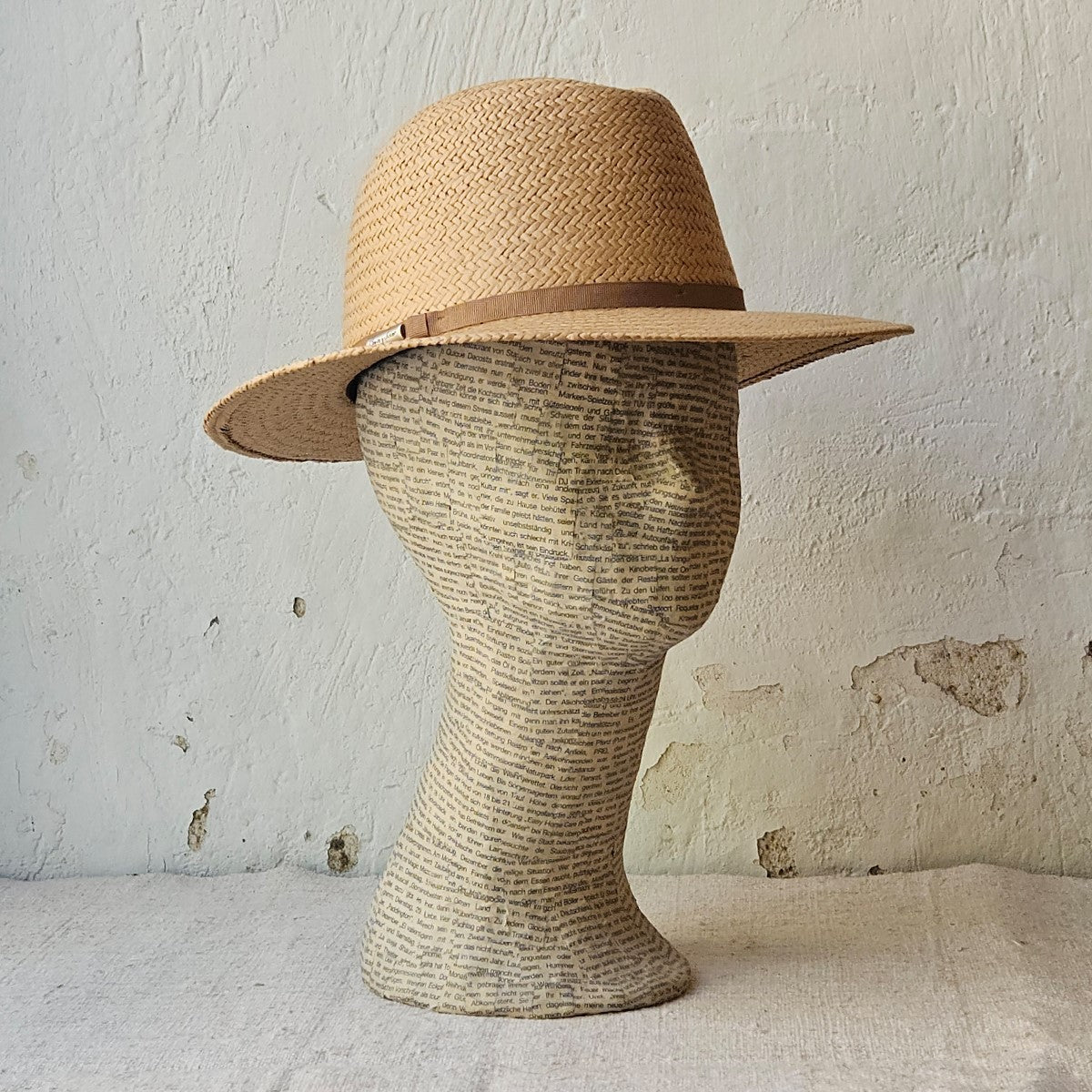 SOMBRERO CABALLERO NUDE | ALICANTE