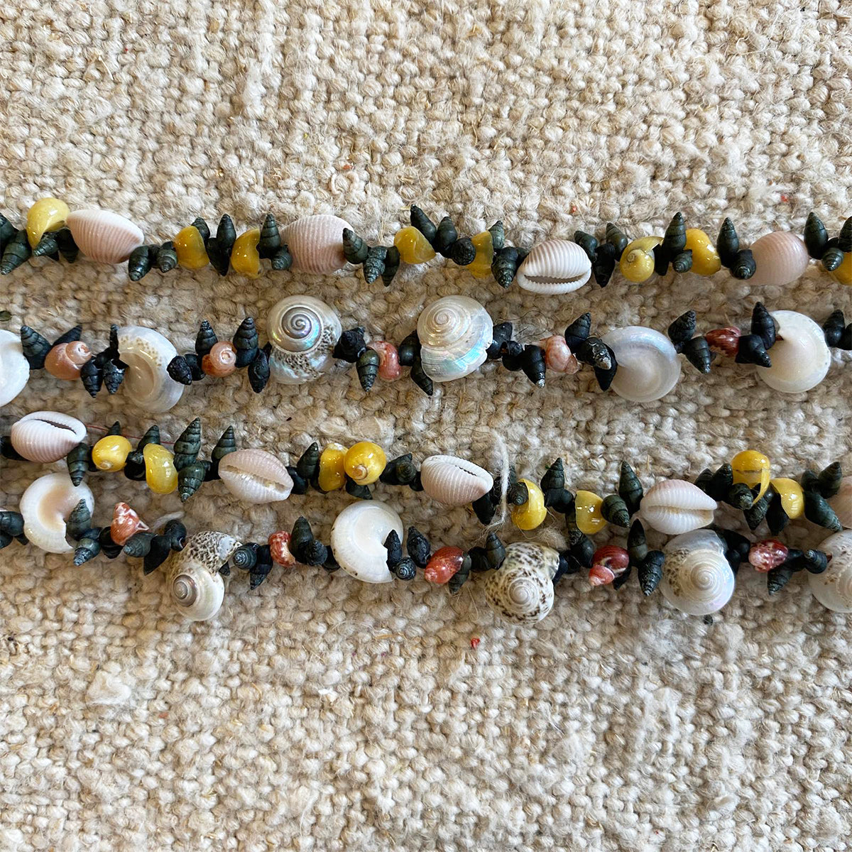 COLLAR GARGANTILLA SENCILLO CONCHITA | GALICIA