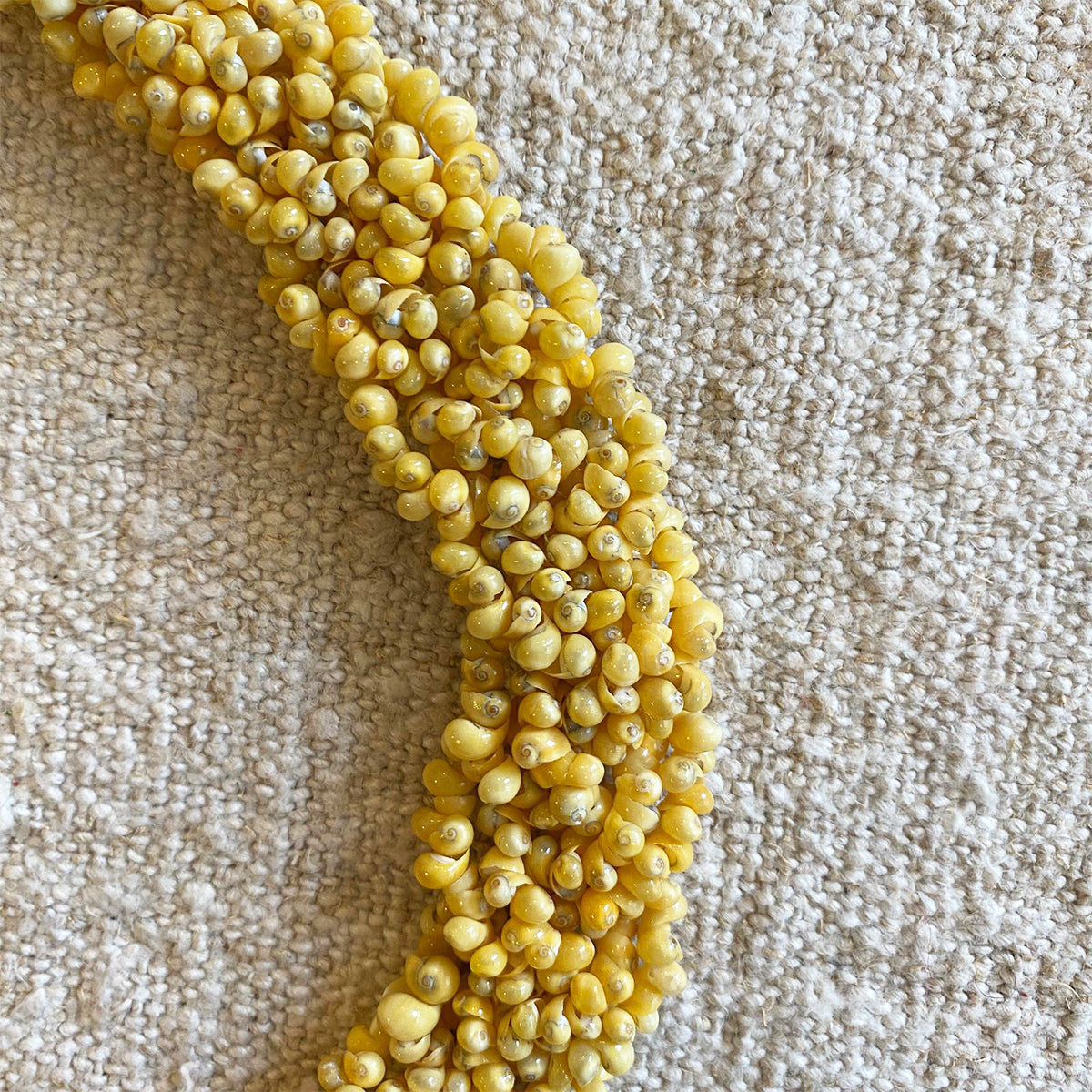 COLLAR CONCHITA NUDO AMARILLO | GALICIA