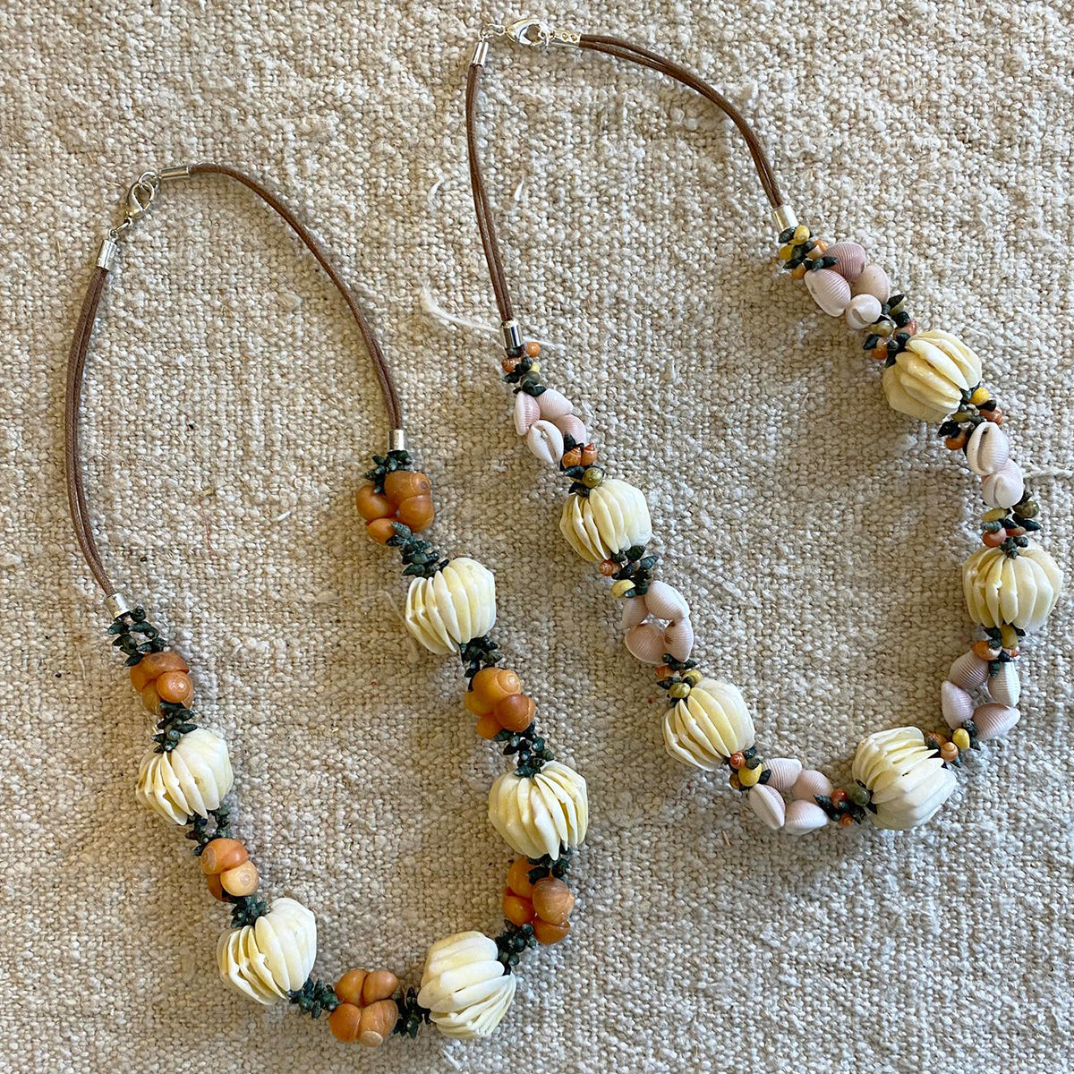 COLLAR BOLAS CONCHITA GALICIA