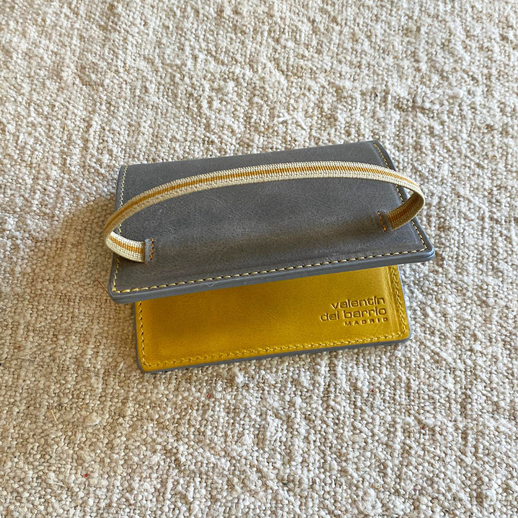 CARTERA GRIS INTERIOR MOSTAZA | VALENTÍN DEL BARRIO