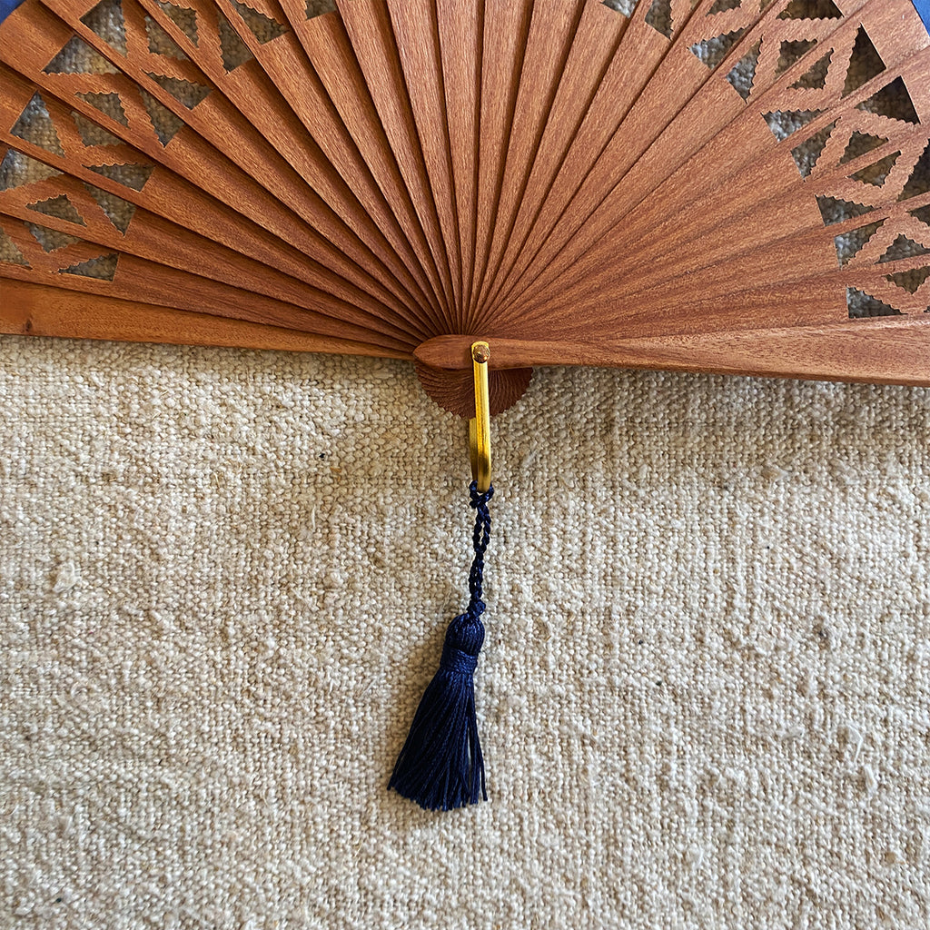 Simple red fan | Valencia