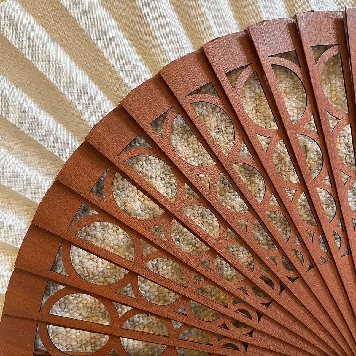 Garnet Die-Cut Fan | Valencia