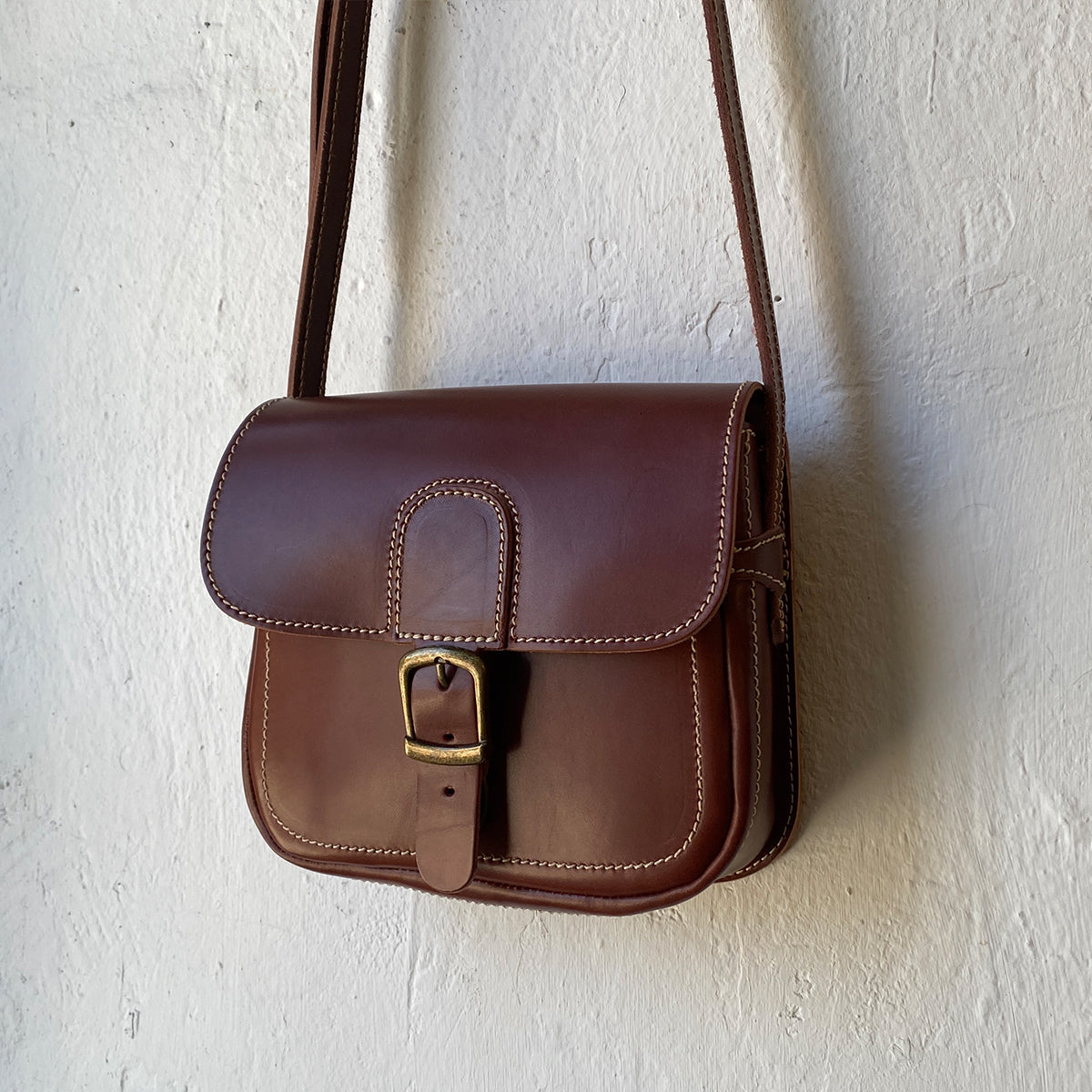 BROWN SQUARE SHOULDER BAG MOD SOLLER