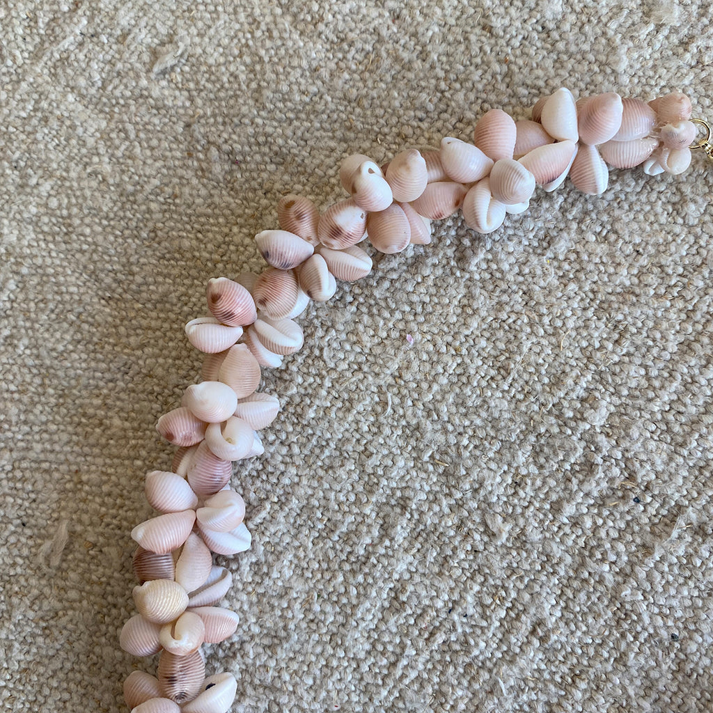 COLLAR CONCHA CAURI NATURAL | GALICIA