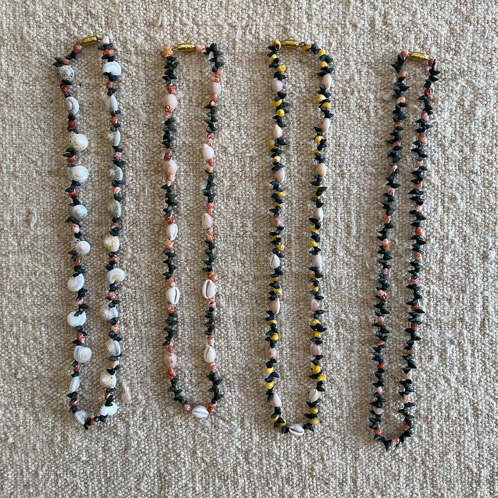 COLLAR GARGANTILLA SENCILLO CONCHITA | GALICIA