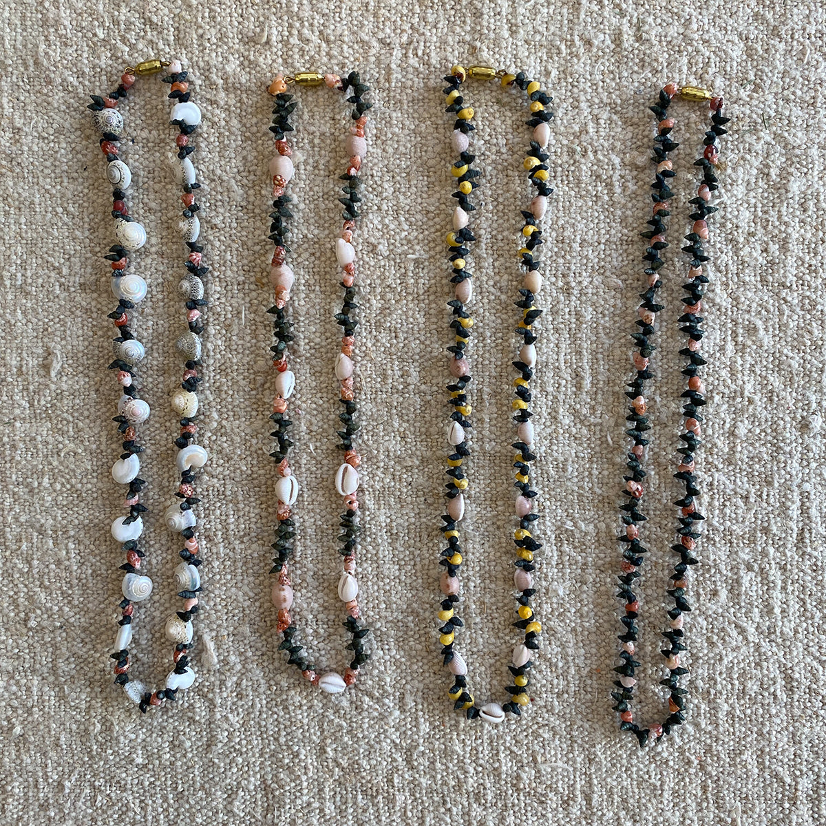 SIMPLE SHELL CHOKER NECKLACE | GALICIA