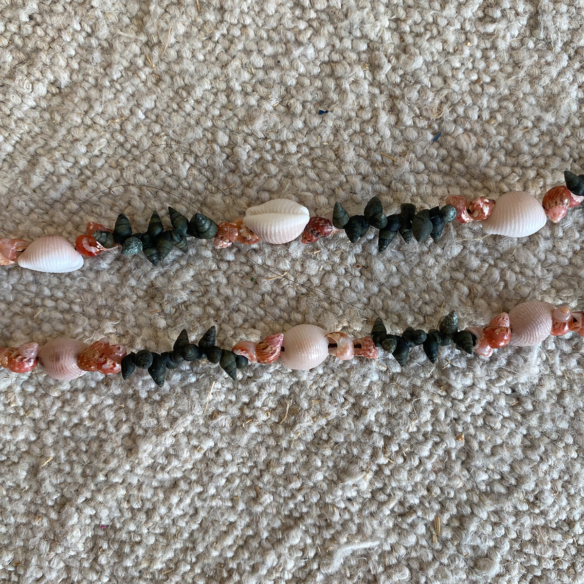 SIMPLE SHELL CHOKER NECKLACE | GALICIA
