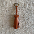 HONEY FRINGE KEYCHAIN | MALLORCA
