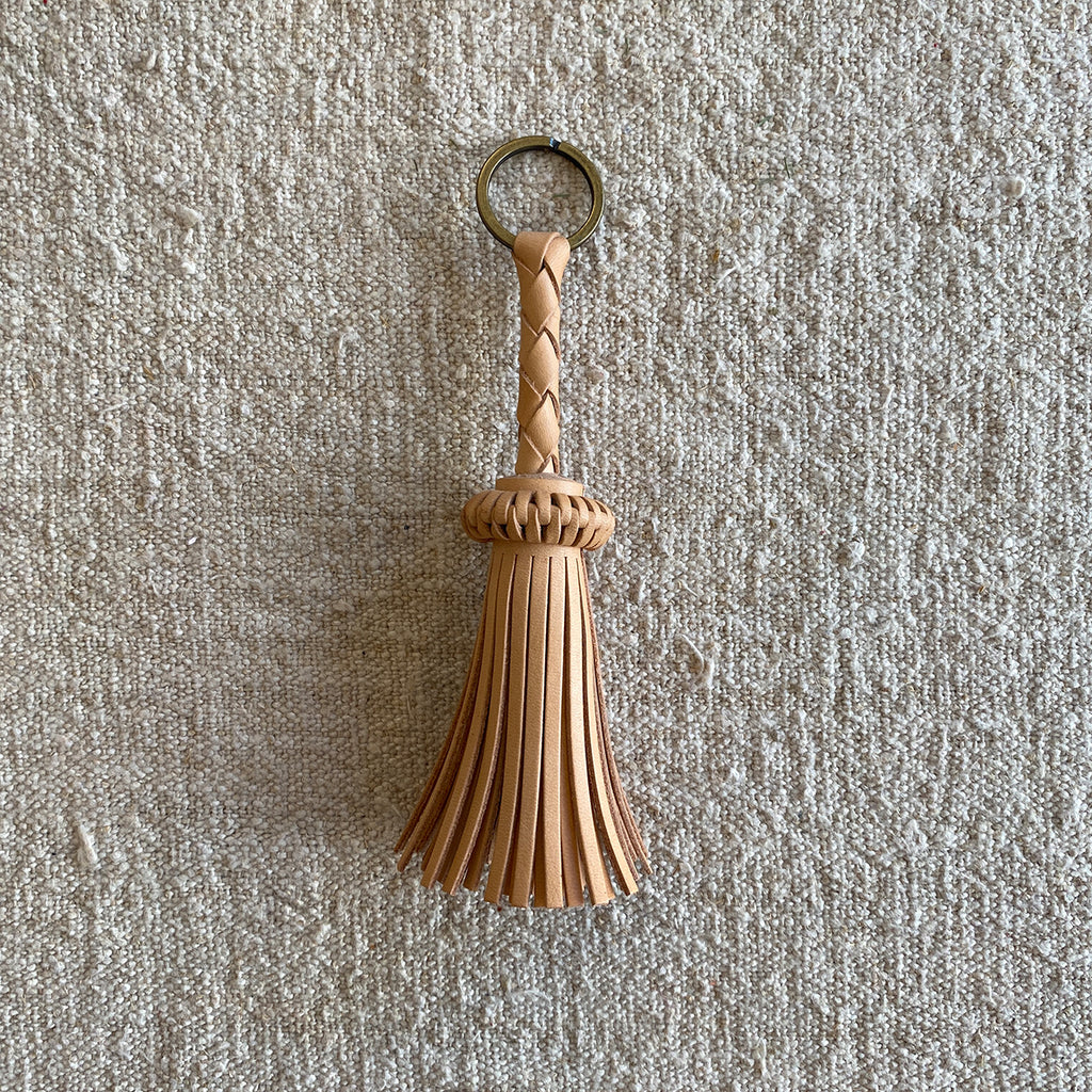 PORTE-CLÉS À FRANGES NATURELLES