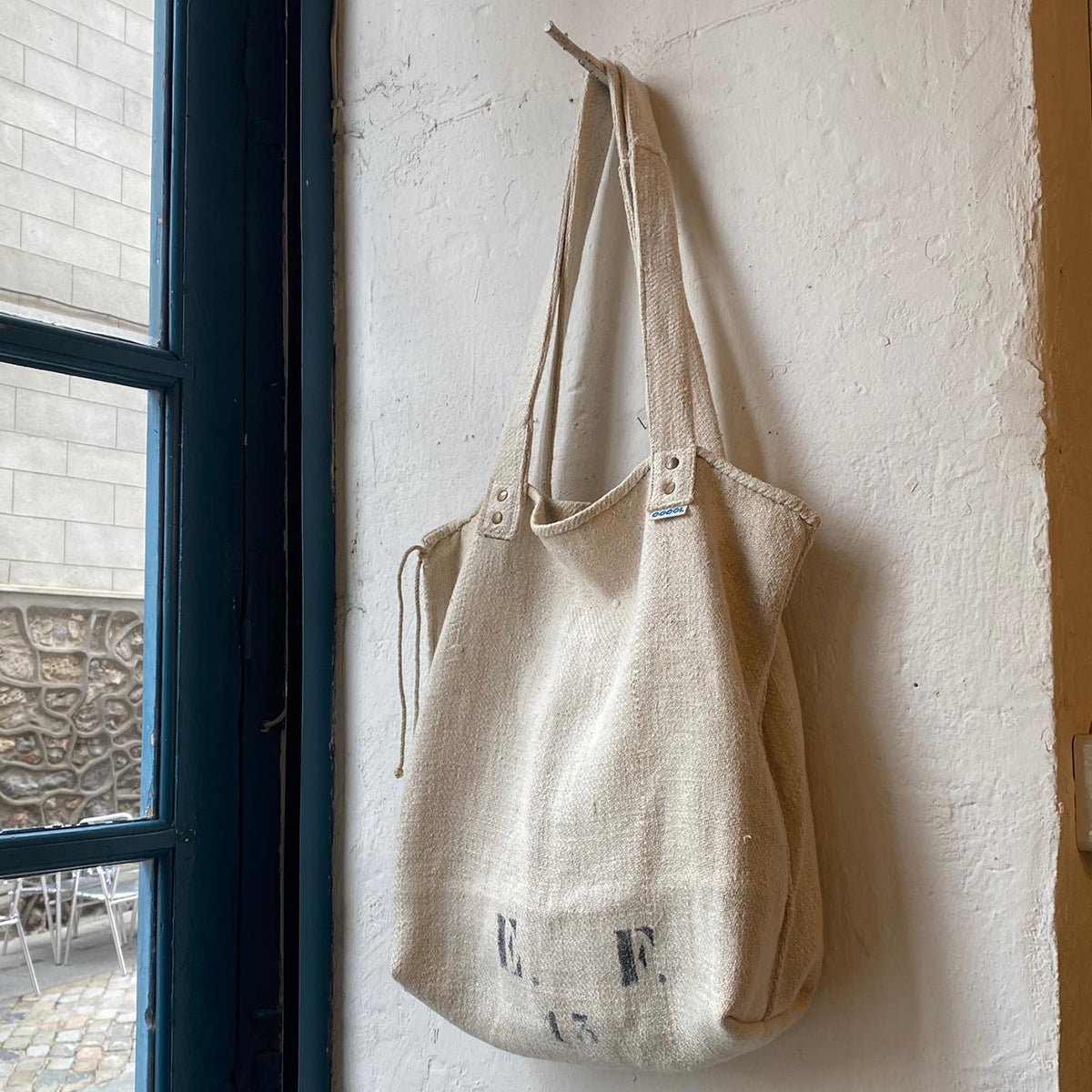 ANTIQUE LINEN COSTAL TOTE BAG