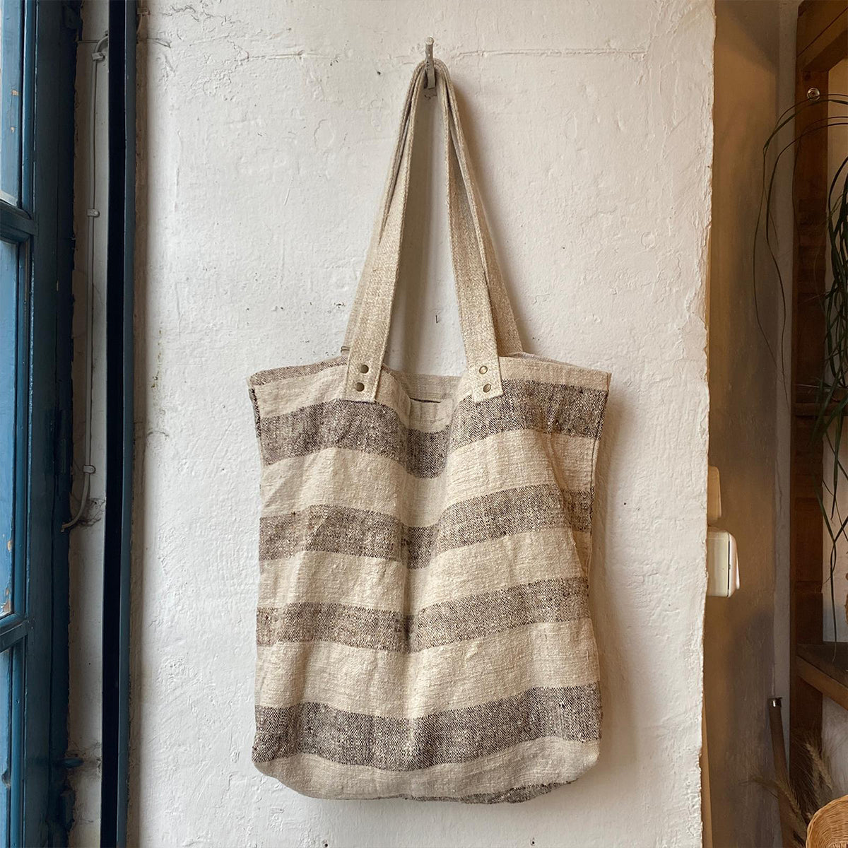 ANTIQUE LINEN COSTAL TOTE BAG